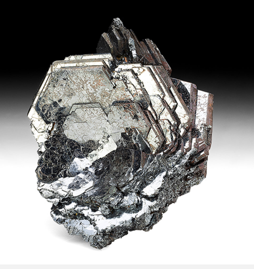 Hematite (small-cabinet)